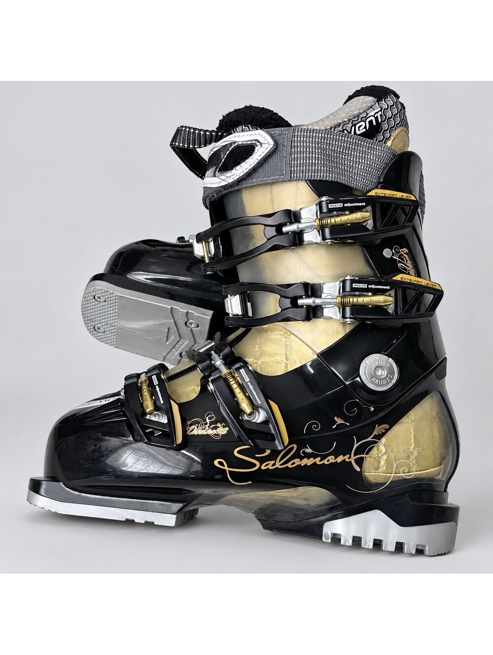 Salomon Divine 770 Women's Ski Boots - Size 6.5 / Mondo 23.5 Used
